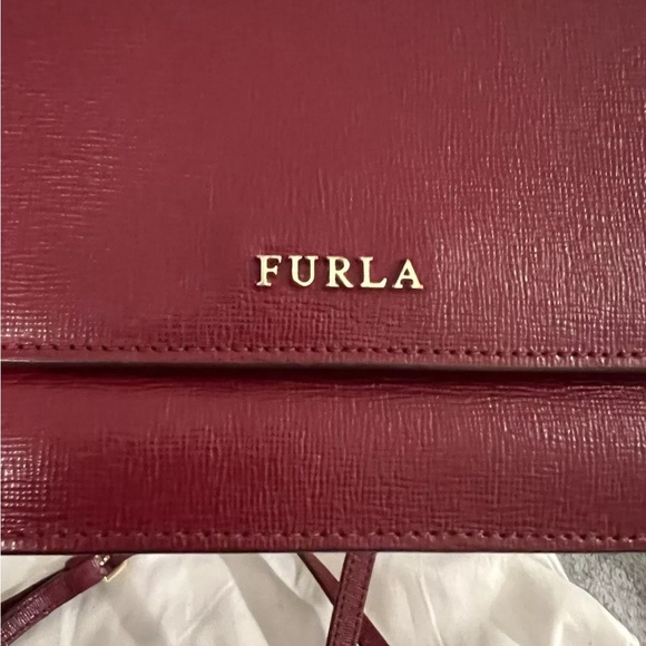 FURLA Detachable 2 in 1 Crossbody Bag - Picture 8 of 15